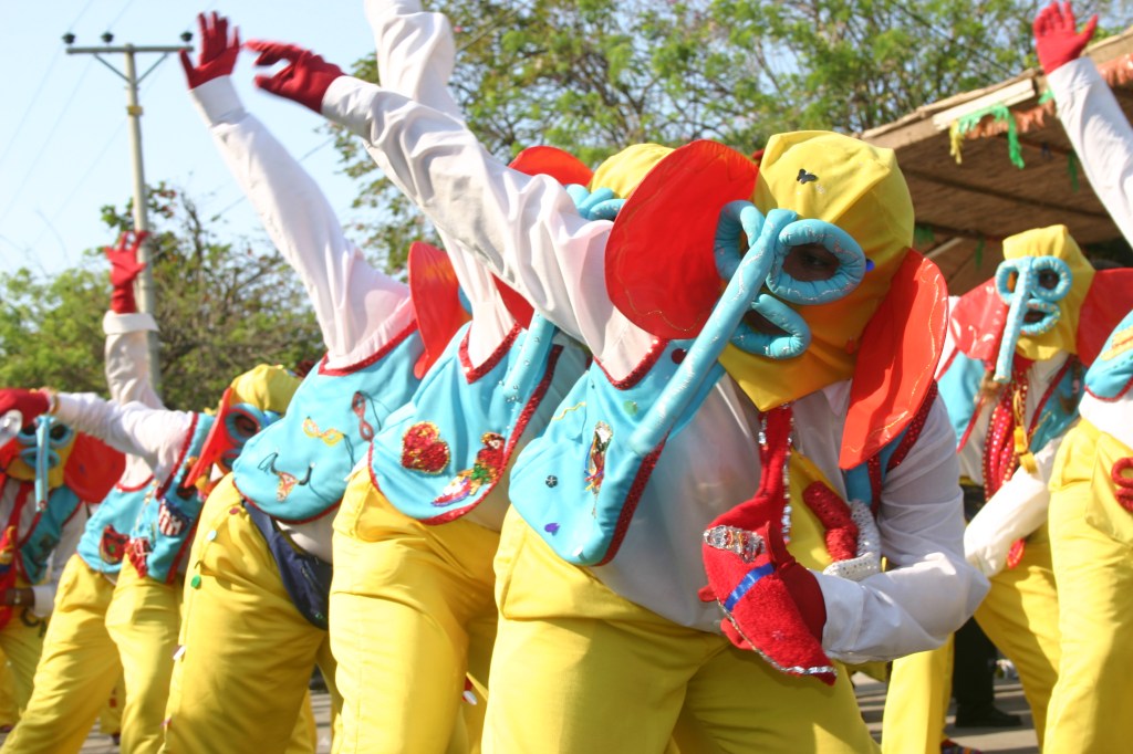 Las Marimondas de Barrio Abajo, una de las comparsas más representativas del Carnaval de Barranquilla